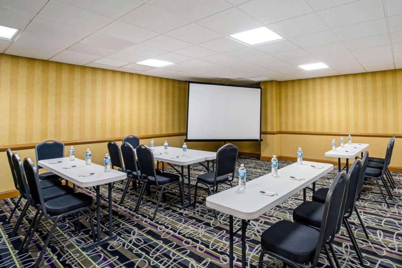 La Quinta By Wyndham Armonk Westchester Cnty Apt Exterior photo